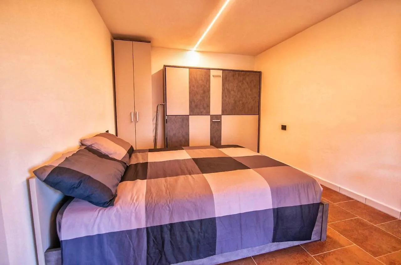 Villa Casa Angela Dervio 0*,  Italia