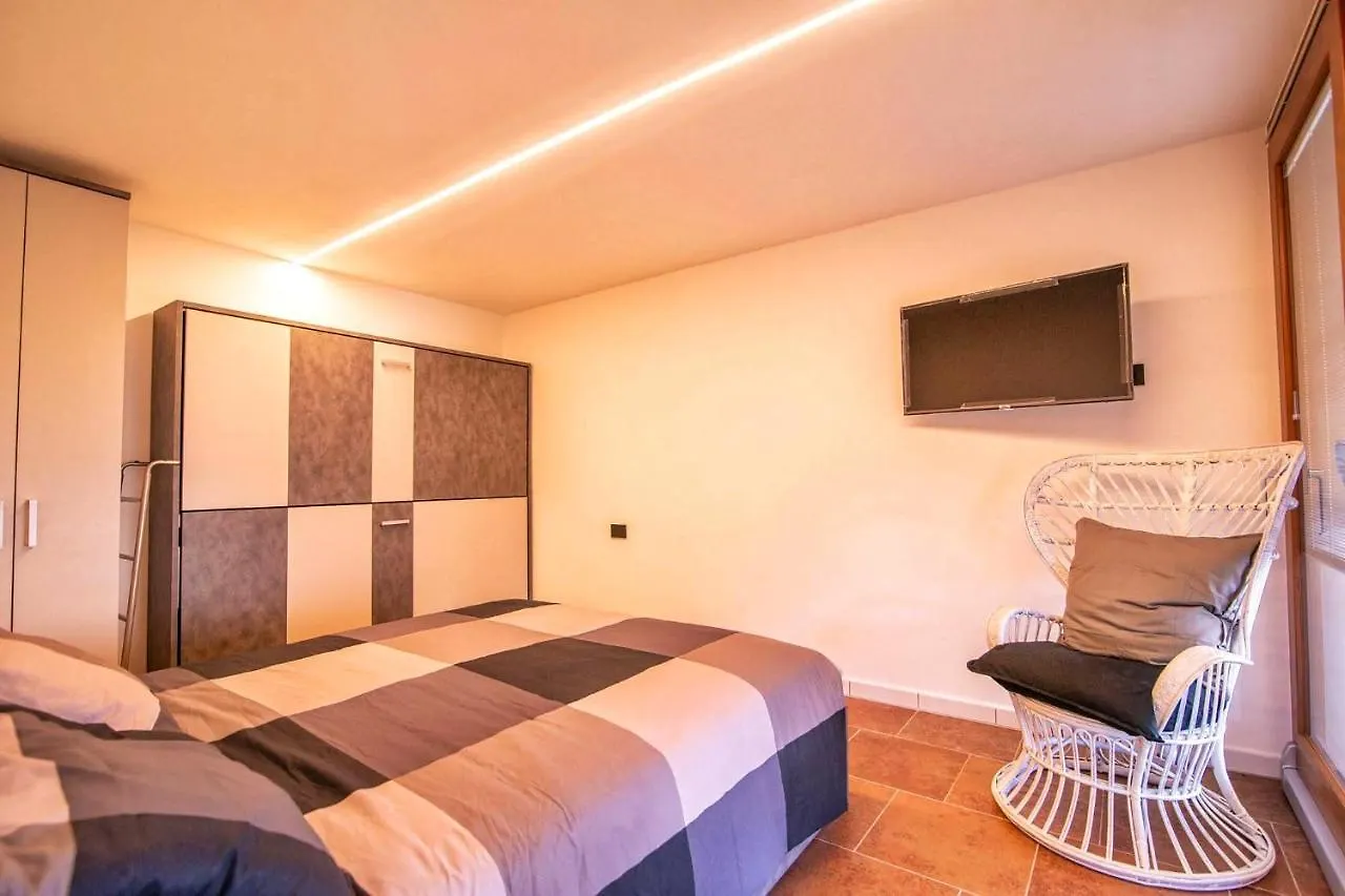 Villa Casa Angela Dervio